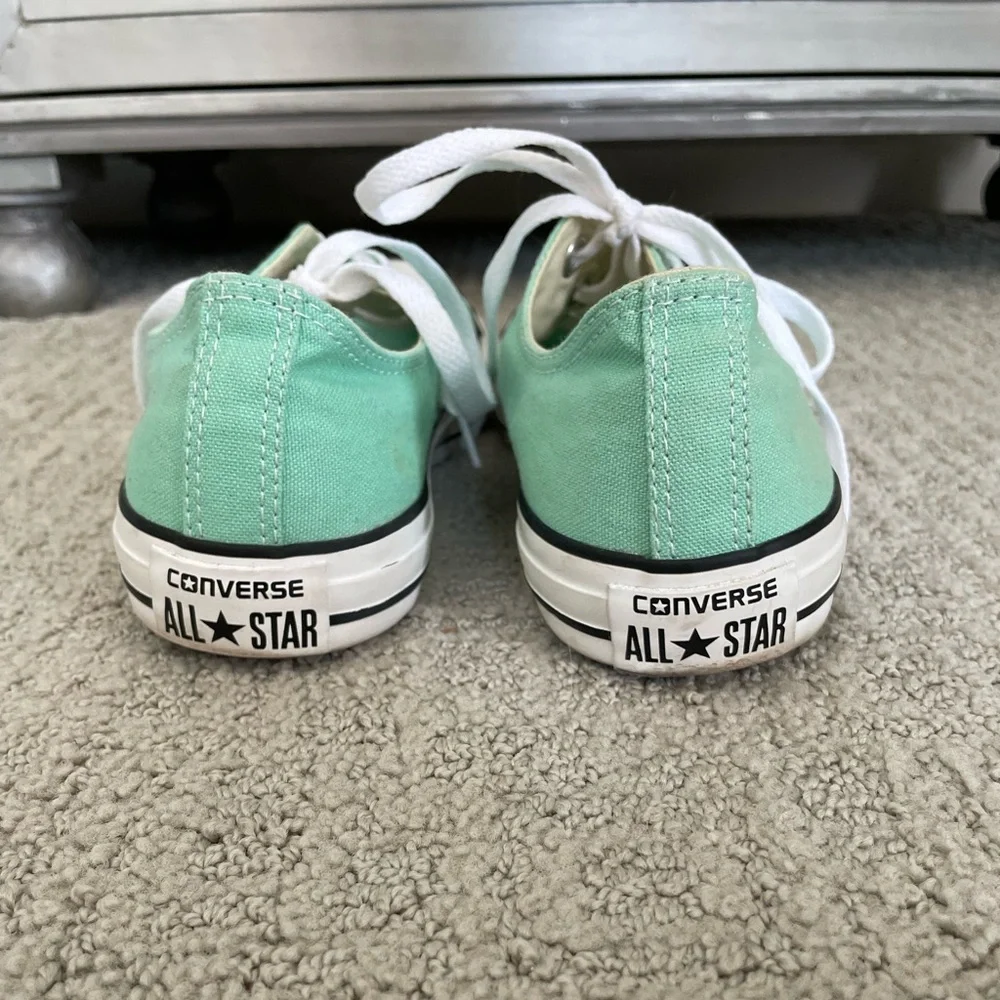 Converse All Stars (men sz 9, women sz 11) - Picture 2 of 6